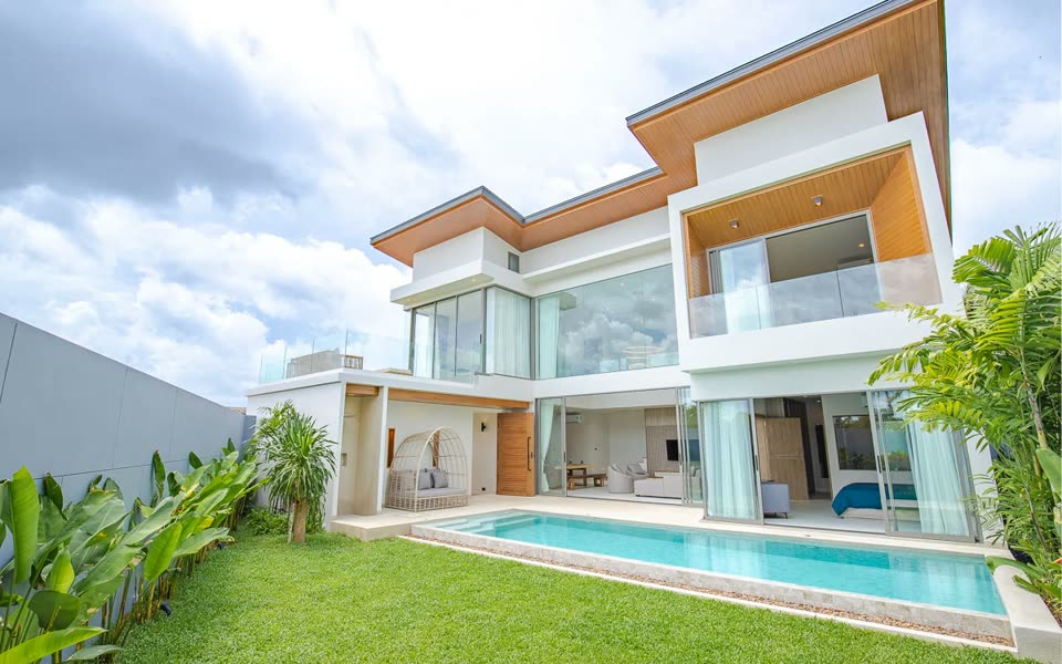 Zenithy Villas Phase 2 pool villa and garden